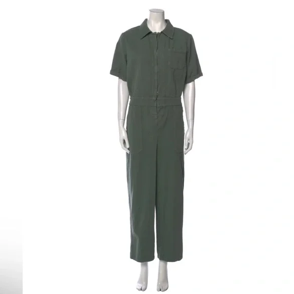 LaCausa size small olive green jumpsuit with zipper. - Picture 1 of 5